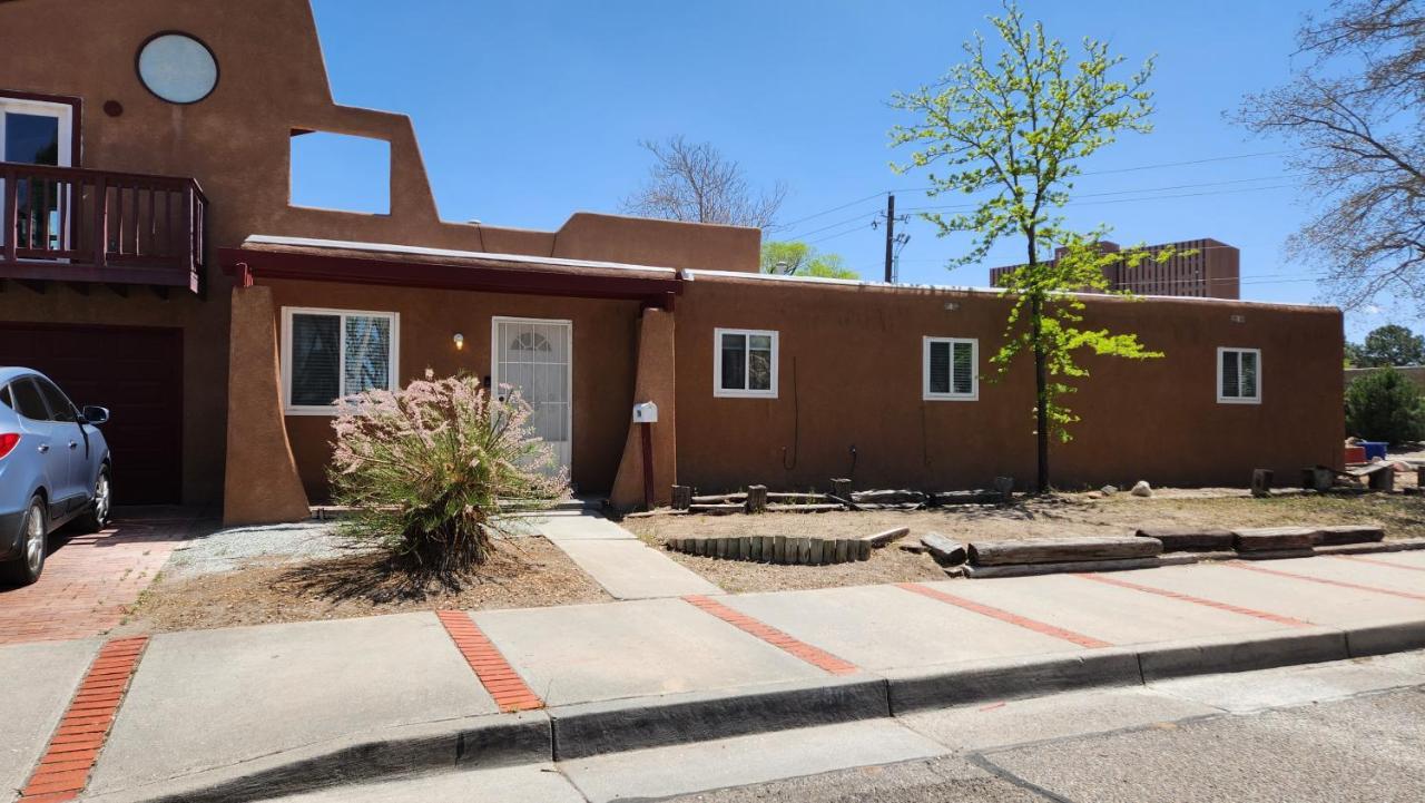 The Lilly Pad - A Desert Oasis Albuquerque Exterior photo